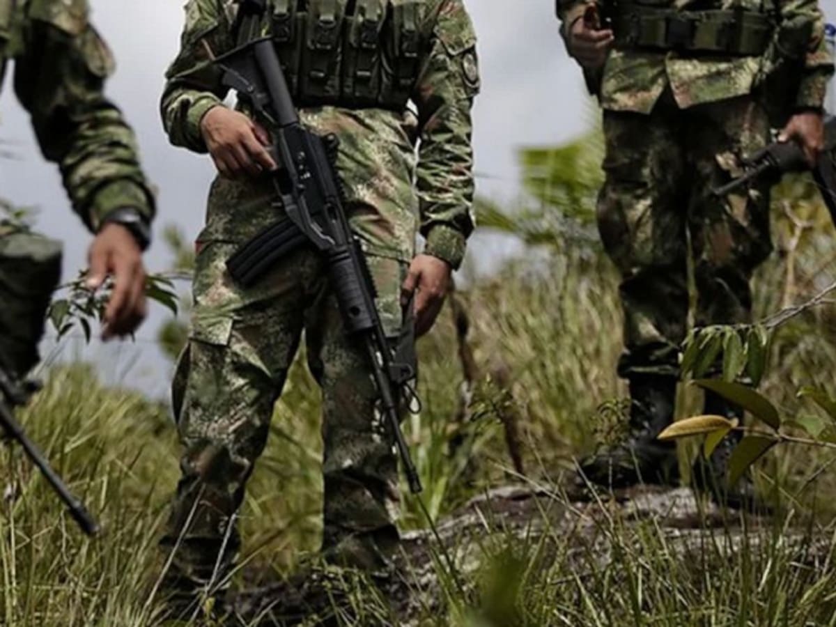 Disidencias de ‘Calarcá’ asesinaron a tres militares en ataque con explosivos en Meta