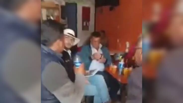 Concejales de La Calera fueron descubiertos en un bar: abandonaron una sesión importante