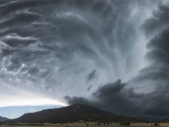 Millones de personas se quedaron además sin electricidad tras el paso de ciclón Amphan, con vientos de unos 150 kilómetros por hora.. Foto: Getty Images
