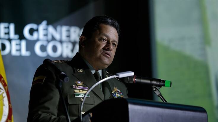 El general Jorge Hernando Nieto, explicó cómo se realizó el operativo contra el segundo al mando del Clan del Golfo. Foto: Colprensa