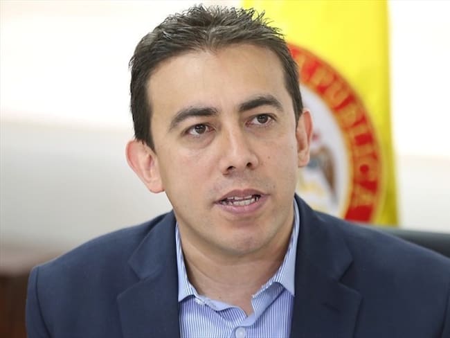 El registrador nacional del Estado Civil, Alexander Vega anunció el aplazamiento de los consejos municipales, locales y distritales de juventud. Foto: Colprensa
