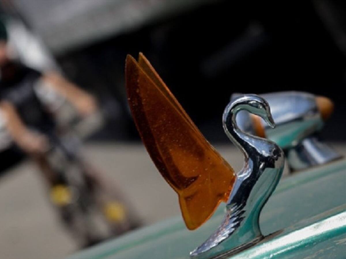 Transportadores de carga mantienen bloqueos en algunas vías de Colombia