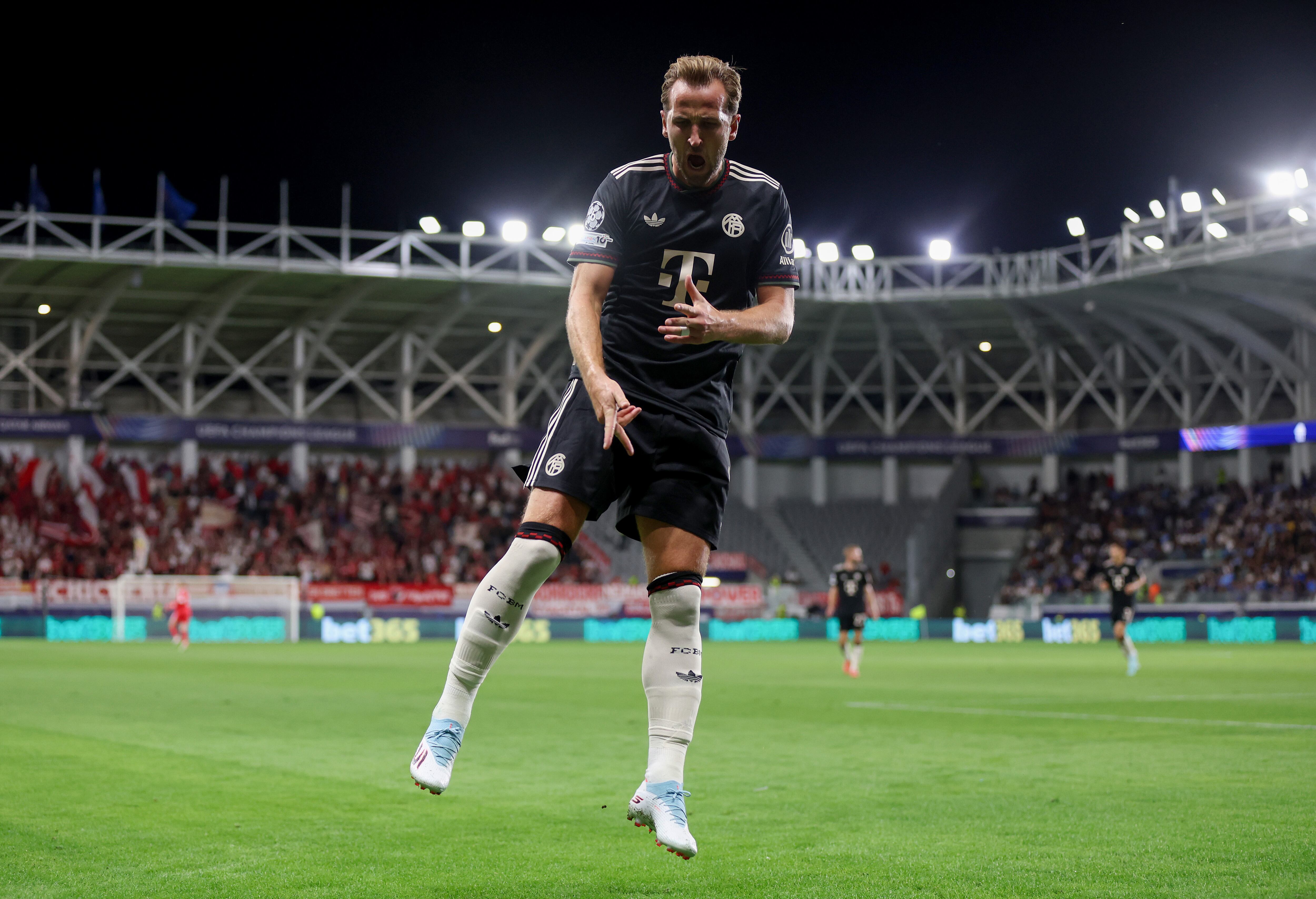 Harry Kane celebra un gol ante el Pafos por Champions League. FOTO: George Wood - UEFA/UEFA via Getty Images
