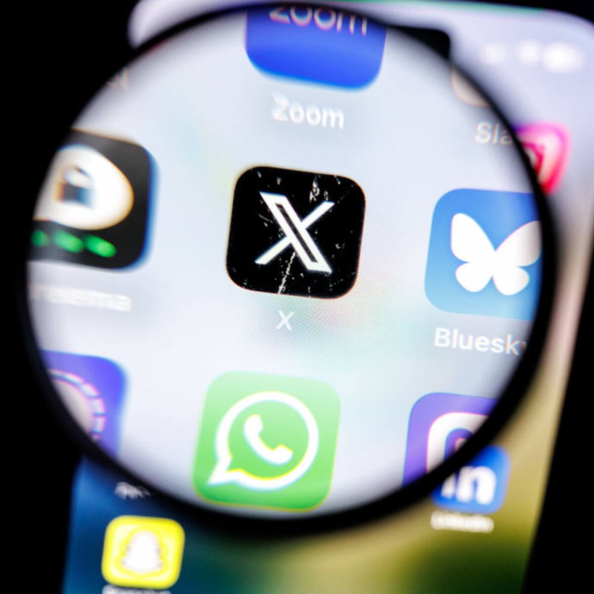 No es su celular: X se cayó, usuarios reportaron fallas