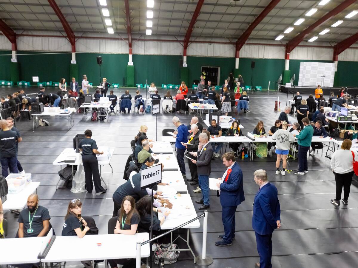 Panorama de las elecciones en el Reino Unido: Partido Laborista lleva ventaja