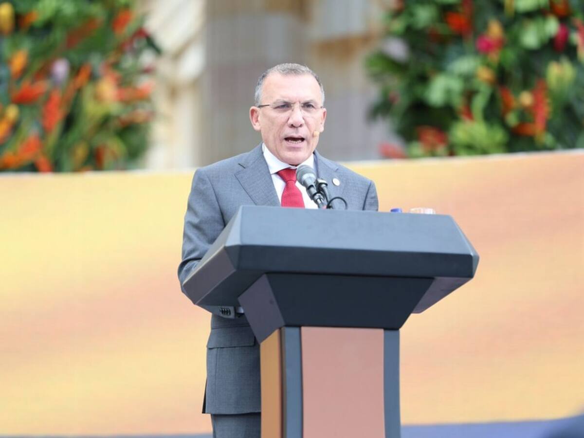 Triunfo de Petro es prueba que la violencia no tiene ninguna justificación: Barreras