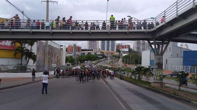 Con 'biciclatón' se celebra el tercer día de paro en Bucaramanga. Foto: Redacción W Radio
