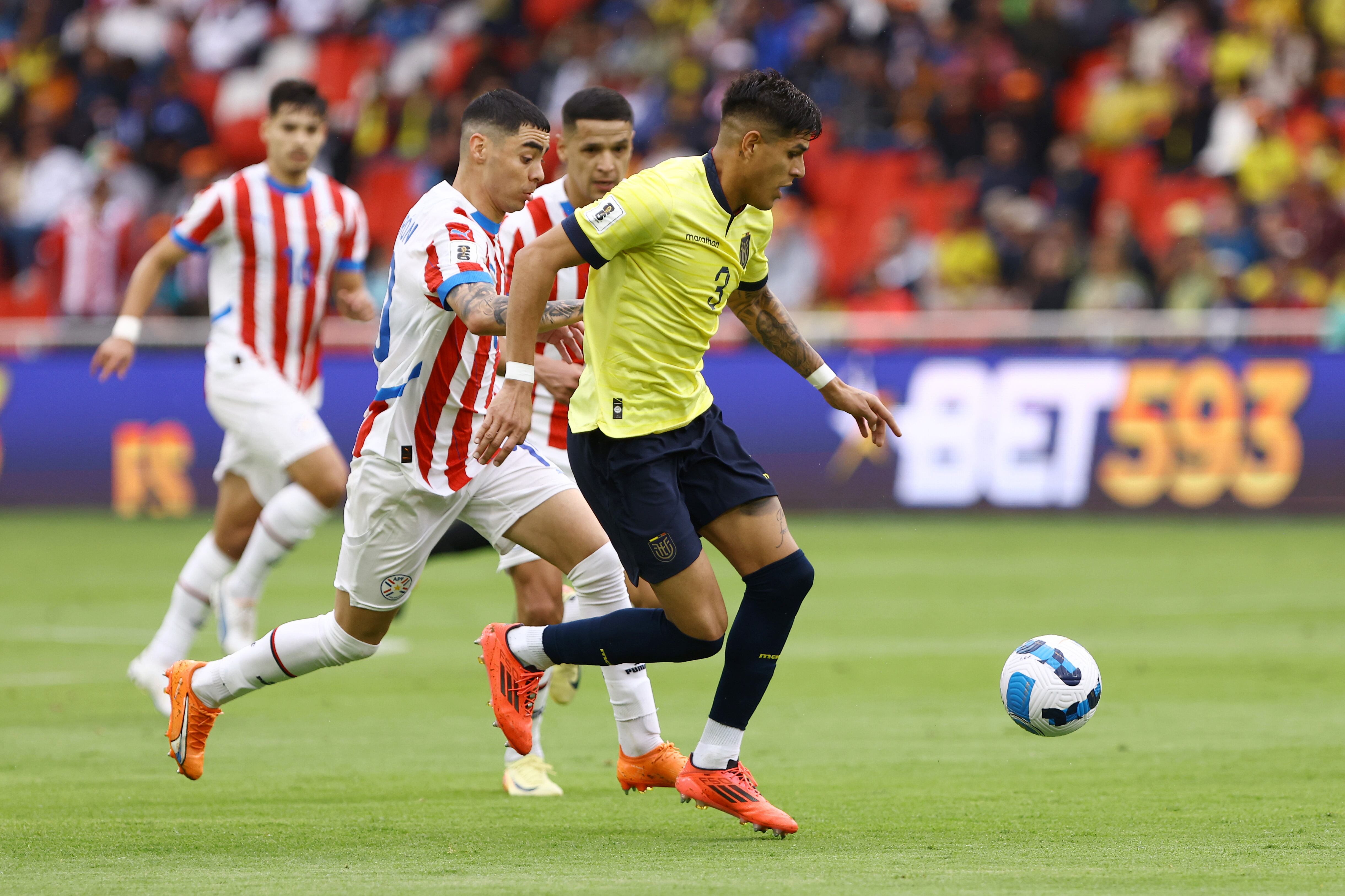 Paraguay vs Ecuador en las Eliminatorias Sudamericanas en 2024. FOTO: Franklin Jacome/Getty Images