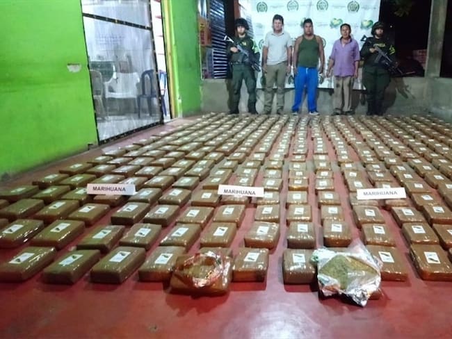 La Policía informó que en lo corrido del año han incautado más de 14 toneladas de marihuana en Cauca. Foto: Policía Cauca