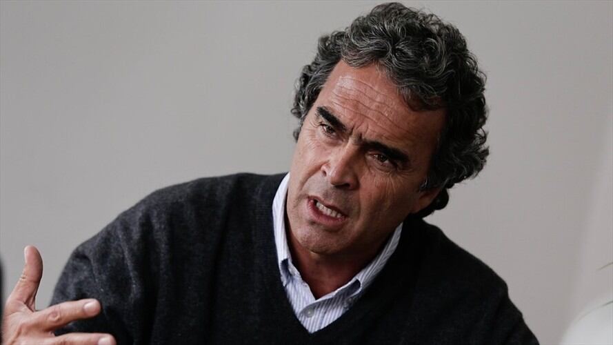 La Fiscalía General de la Nación acusará ante la Corte Suprema de Justicia al exgobernador Sergio Fajardo. Foto: Colprensa / SOFÍA TOSCANO