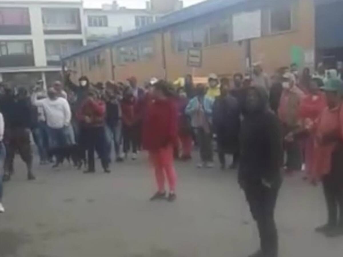 Alcaldía de Duitama y vendedores se reunirán tras fuertes protestas