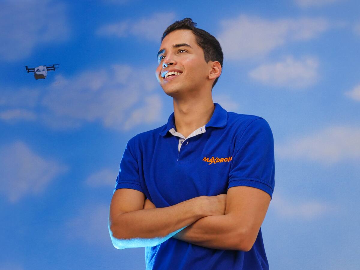 El colombovenezolano de 25 años que creó su propia empresa de drones