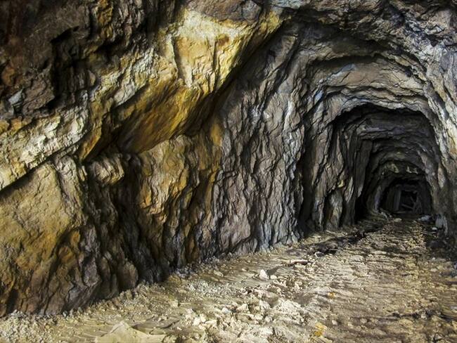Detonaciones en mina ilegal causaron cese de actividades de la Gran Colombia Gold