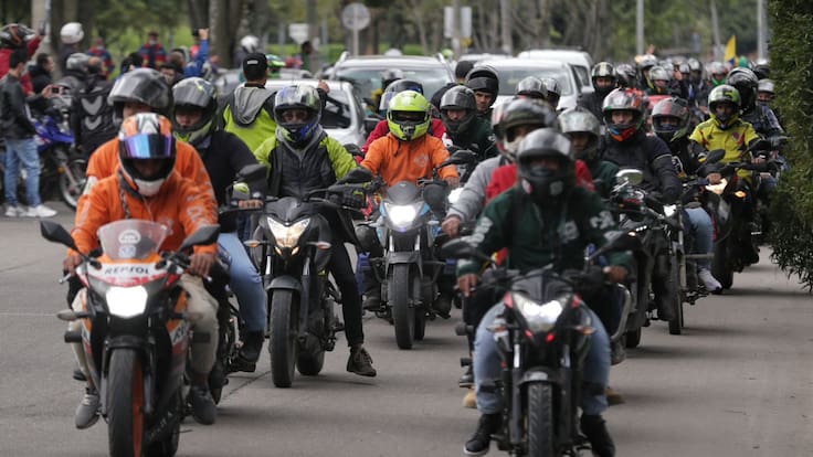 Estos son los reclamos de motociclistas a MinTransporte pese a descuento del SOAT