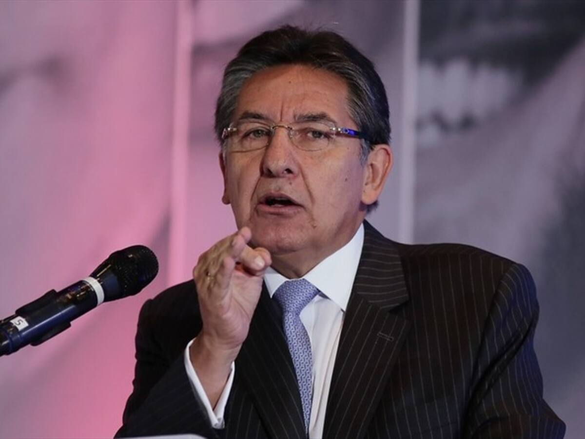 El fiscal Daniel Hernández cuenta cómo ordenaron "chuzar" al fiscal y su esposa