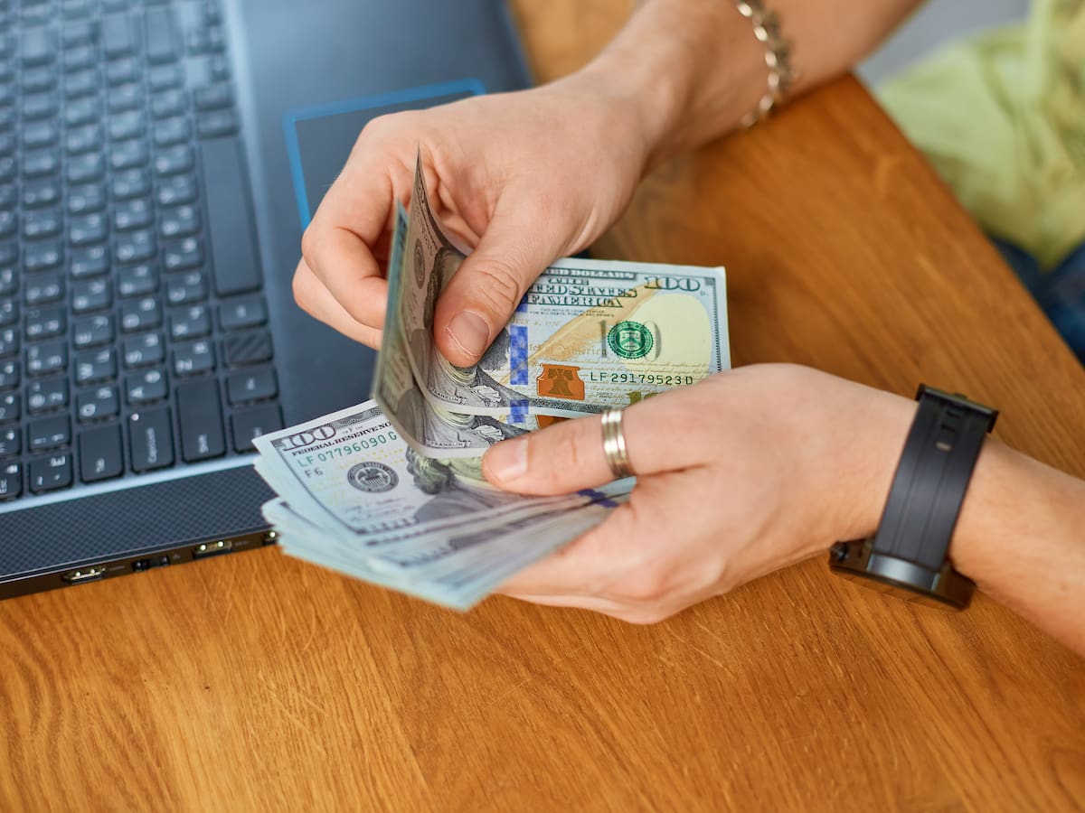 ¿Cómo saber si está reportado como deudor de alimentos? Consecuencias y certificado REDAM