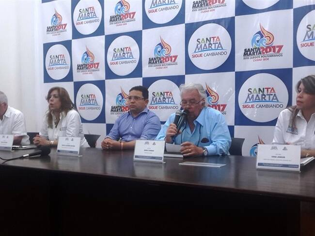 Baltazar Medina, comité Olímpico; Clara Luz Roldán, directora de Coldeportes; Rafael Martínez, alcalde de Santa Marta, Danilo Cabrera, presidente Odebo y Virna Johnson, directora Juegos Bolivarianos.. Foto: W Radio.