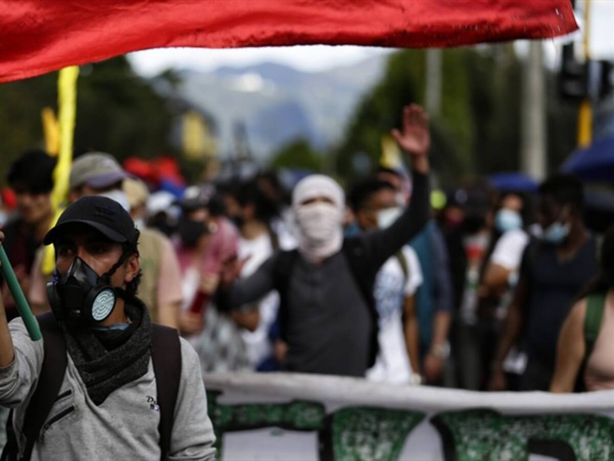 Advierten amenaza de explosivos en edificios públicos de Medellín