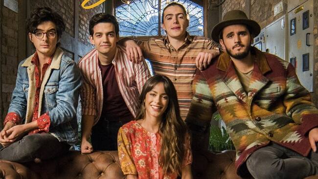 Tini con la banda colombiana Morat . Foto: Cortesía/ Universal.