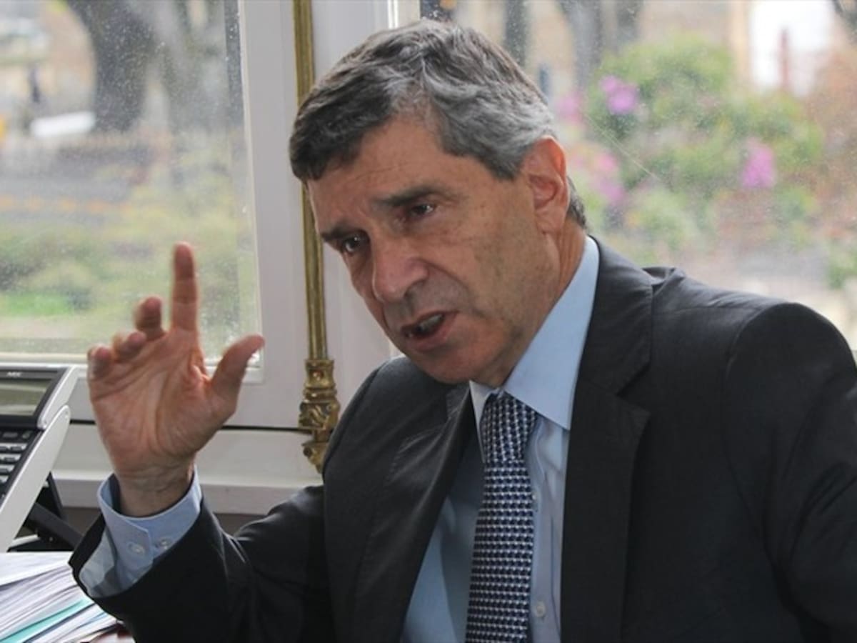 Rafael Pardo fue hospitalizado nuevamente