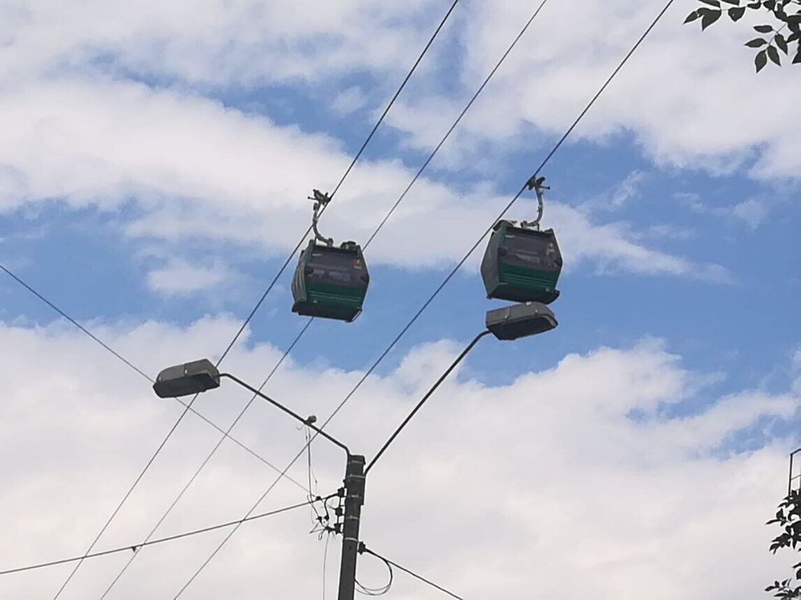 Pasajeros atrapados en Megacable de Pereira / Foto: Suministrada comunidad