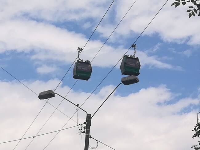 Pasajeros atrapados en Megacable de Pereira / Foto: Suministrada comunidad