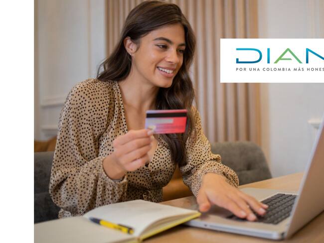 Beneficios y Requisitos para la Declaración de Renta 2024 con Facturación Electrónica / Gettyimagenes