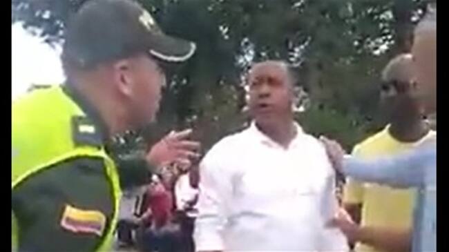 El hecho quedó grabado en videos de aficionados, que, desde el inicio del requerimiento, registraron el choque. Foto: Cortesía