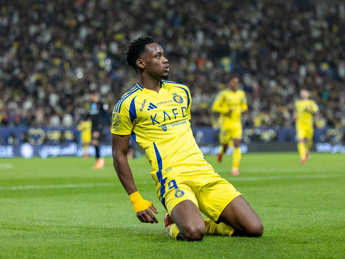 Video: Jhon Jader Durán sigue en racha y anotó otro golazo con Al-Nassr