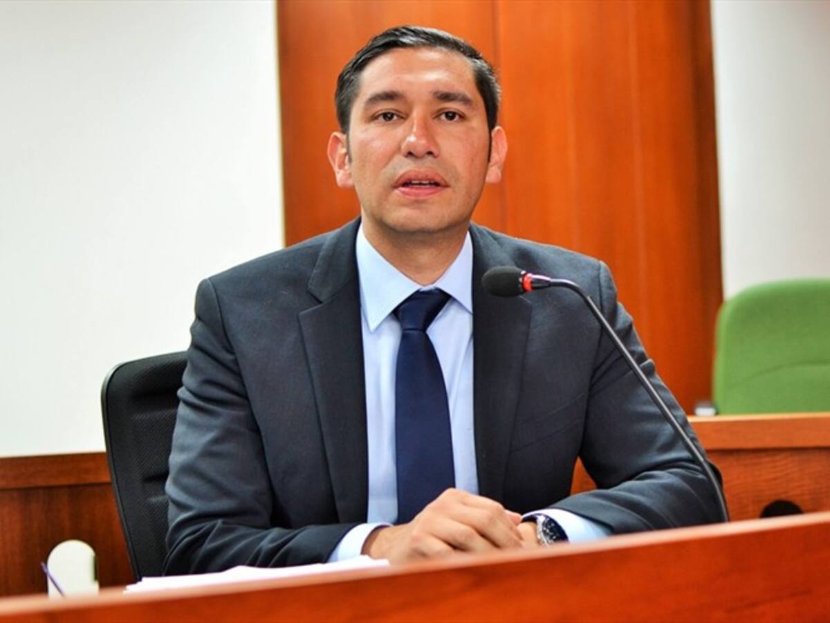 María Jimena Duzán le explica quién se beneficiaría del silencio de Luis Gustavo Moreno