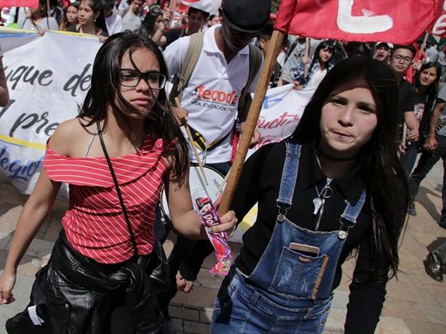 Inicia gran movilización de maestros y campesinos en Cauca