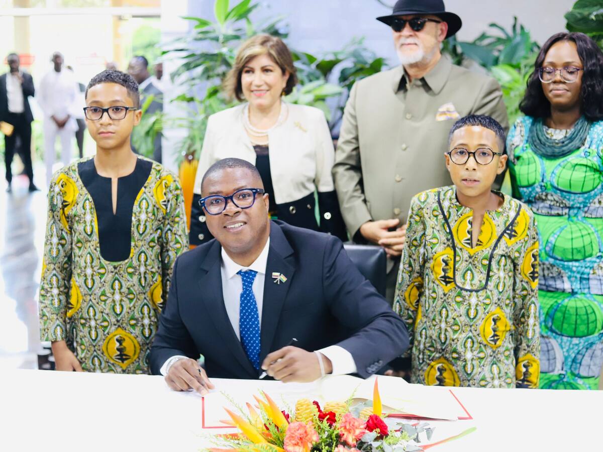 Procuraduría investiga al embajador en Ghana: es acusado de intentar “ahorcar” a su expareja