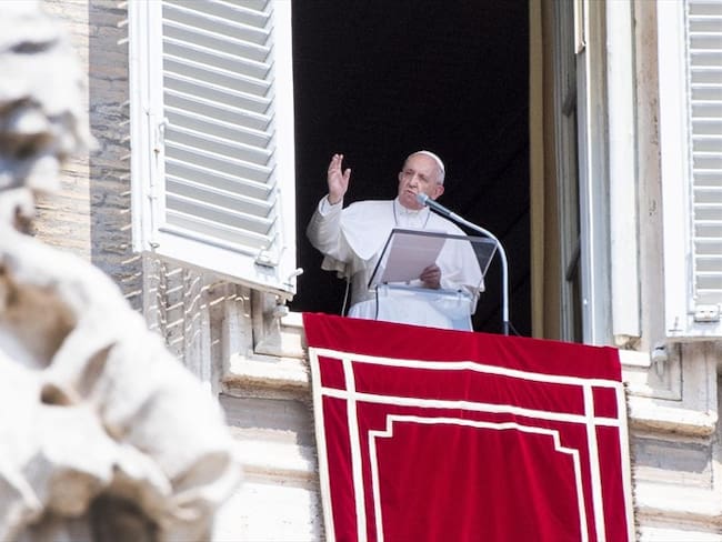 Papa Francisco duró cerca de media hora atrapado en un ascensor en el Vaticano Foto: Agencia EFE