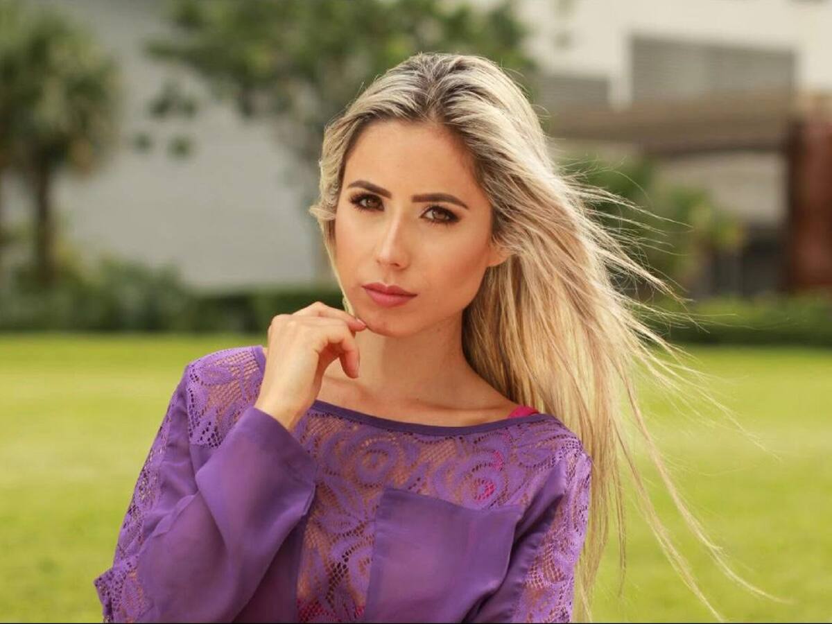 “No se puede manifestar por arte de magia”: Andrea Novoa, terapeuta espiritual