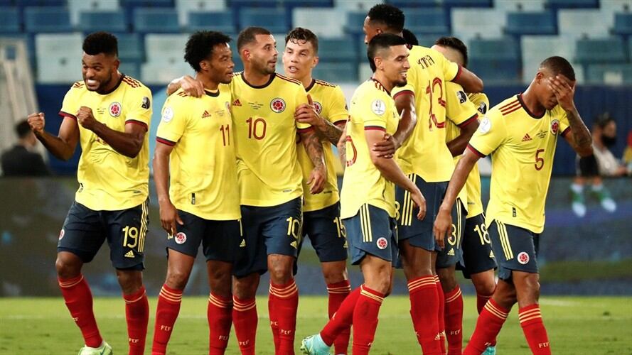 Con jugada preparada, Colombia consigue su primera victoria en la Copa América. Foto: Agencia EFE