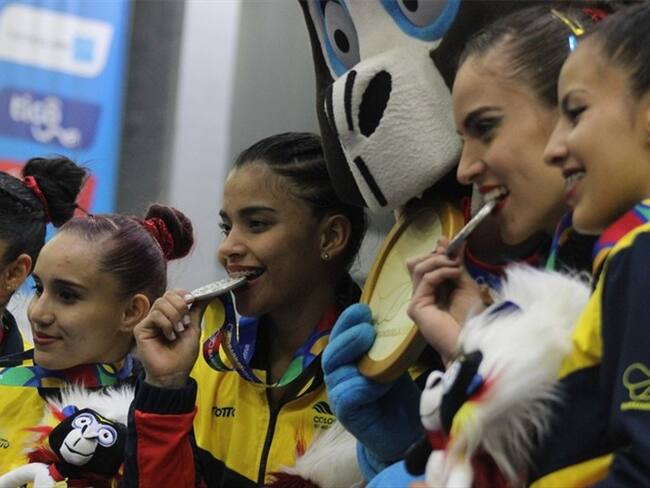 La delegación de gimnasia artística femenina se quedó con la medalla de plata. Foto: Redacción W Radio
