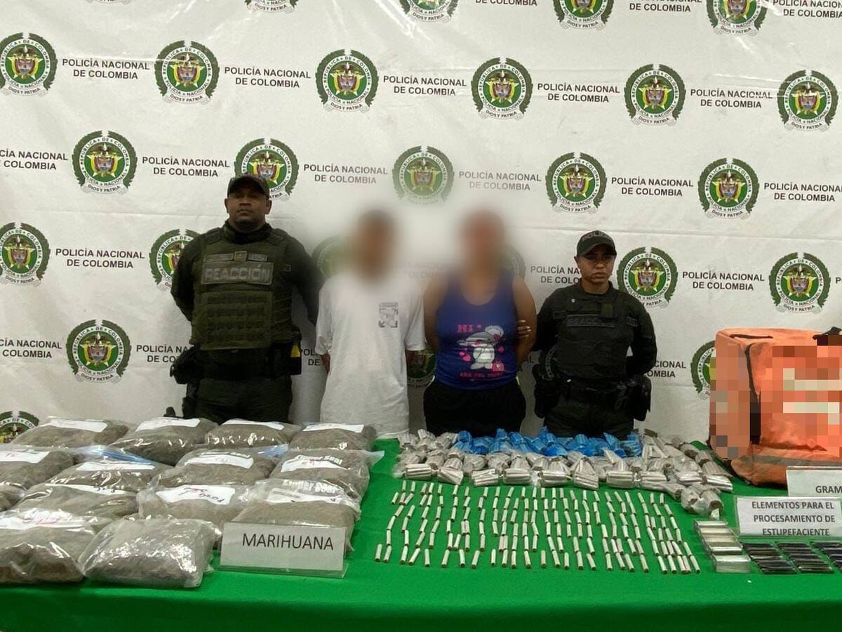 Capturadas dos personas en Santa Marta que usaban maleta de domicilios para transportar droga