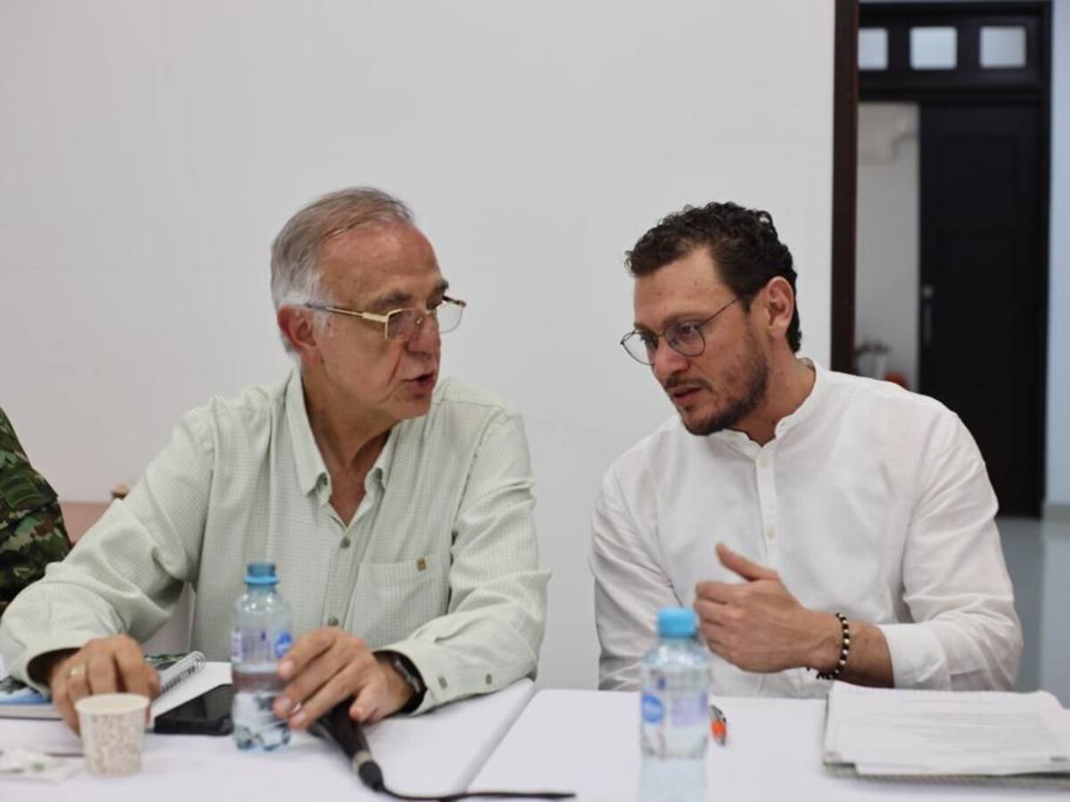 MinDefensa anuncia mayor pie de fuerza para Jamundí tras atentado con carro bomba