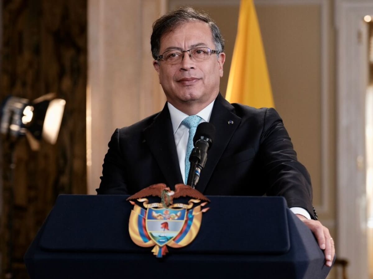 Petro propone rehacer la carta democrática de la OEA