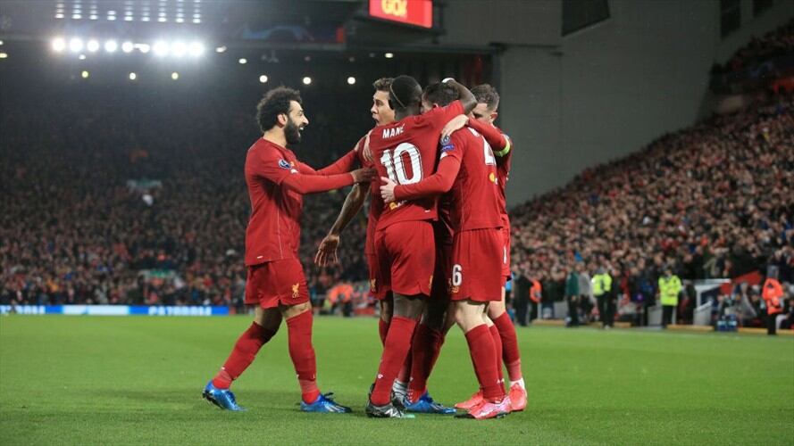 Los partidos se disputarían a puerta cerrada, con un máximo de 400 personas en cada estadio seleccionando. Foto: Getty Images
