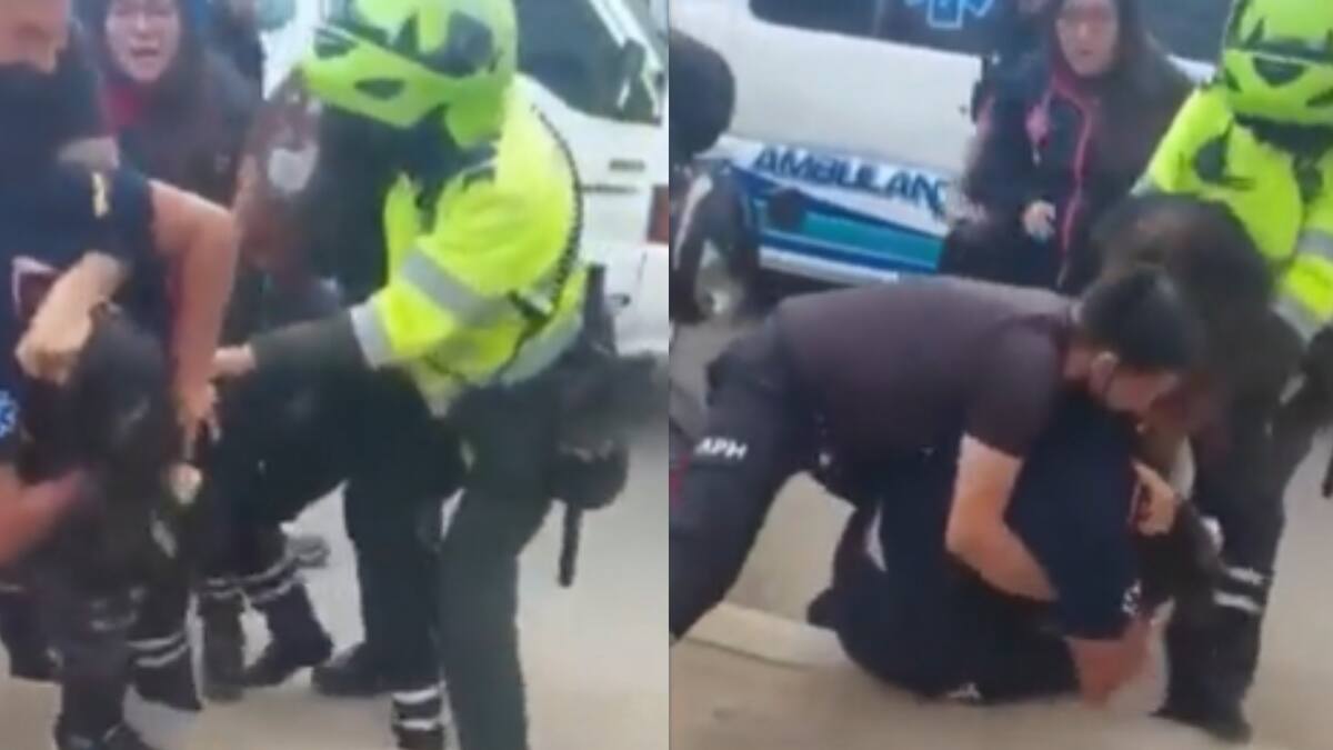 Video: Dos paramédicas se mechonearon tras discusión por quien se llevaba a un herido
