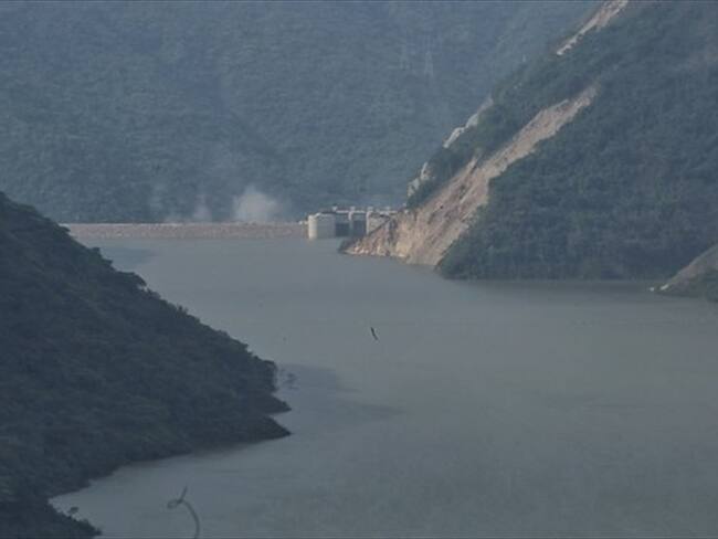 Levantan de alerta roja a Puerto Valdivia. Foto: Colprensa