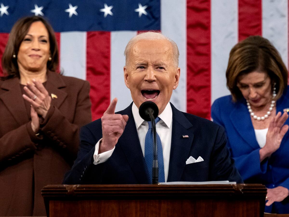 Biden promete contener la inflación “reduciendo los costos y no los sueldos”