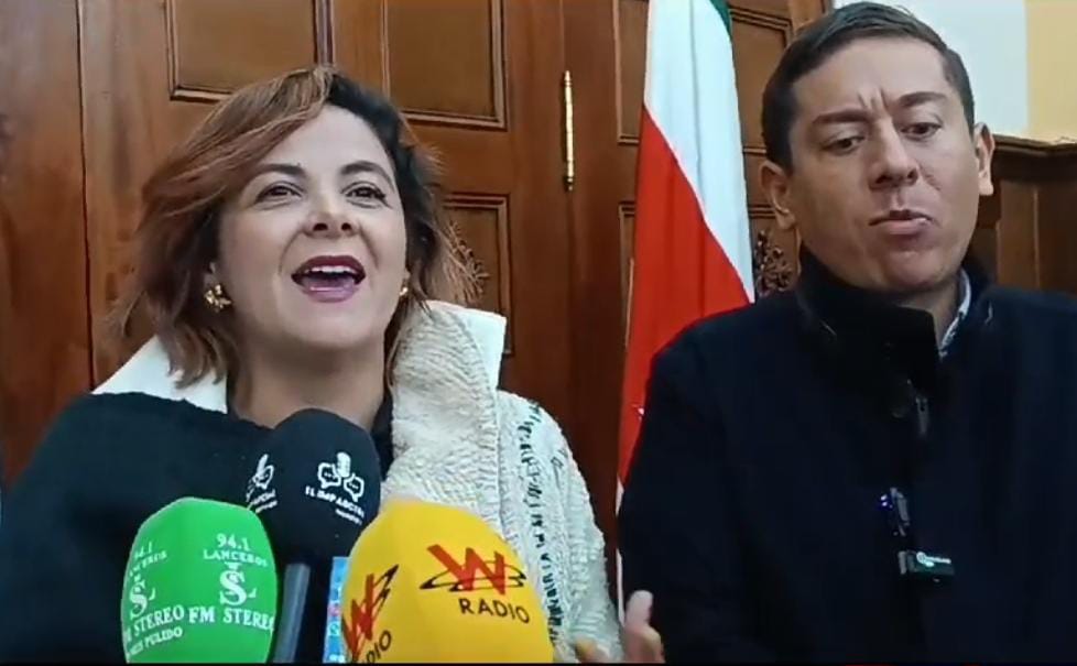 La ministra de Agricultura y Desarrollo Rural Jhenifer Mojica Flórez se reunió con el gobernador de Boyacá Carlos Andrés Amaya para analizar los proyectos que tienen que ver con el desarollo del agro en el departamento/ Foto: W Radio