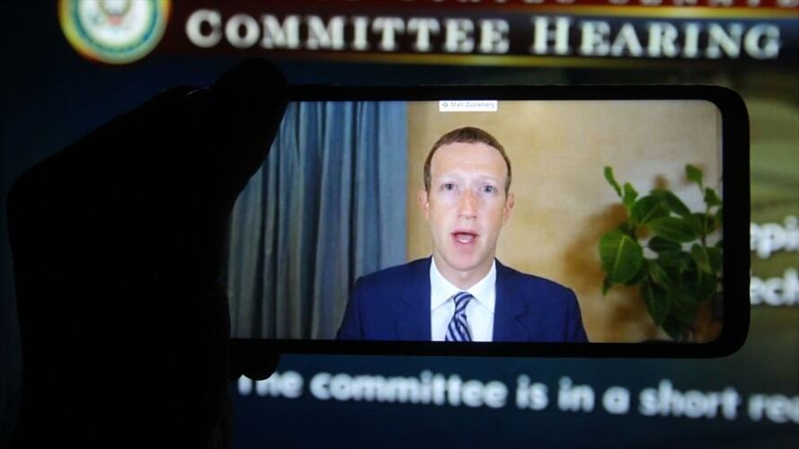 Mark Zuckerberg es tendencia por retrato de un responsable del ataque a Iván Duque. Foto: Getty Images/ SOPA Images