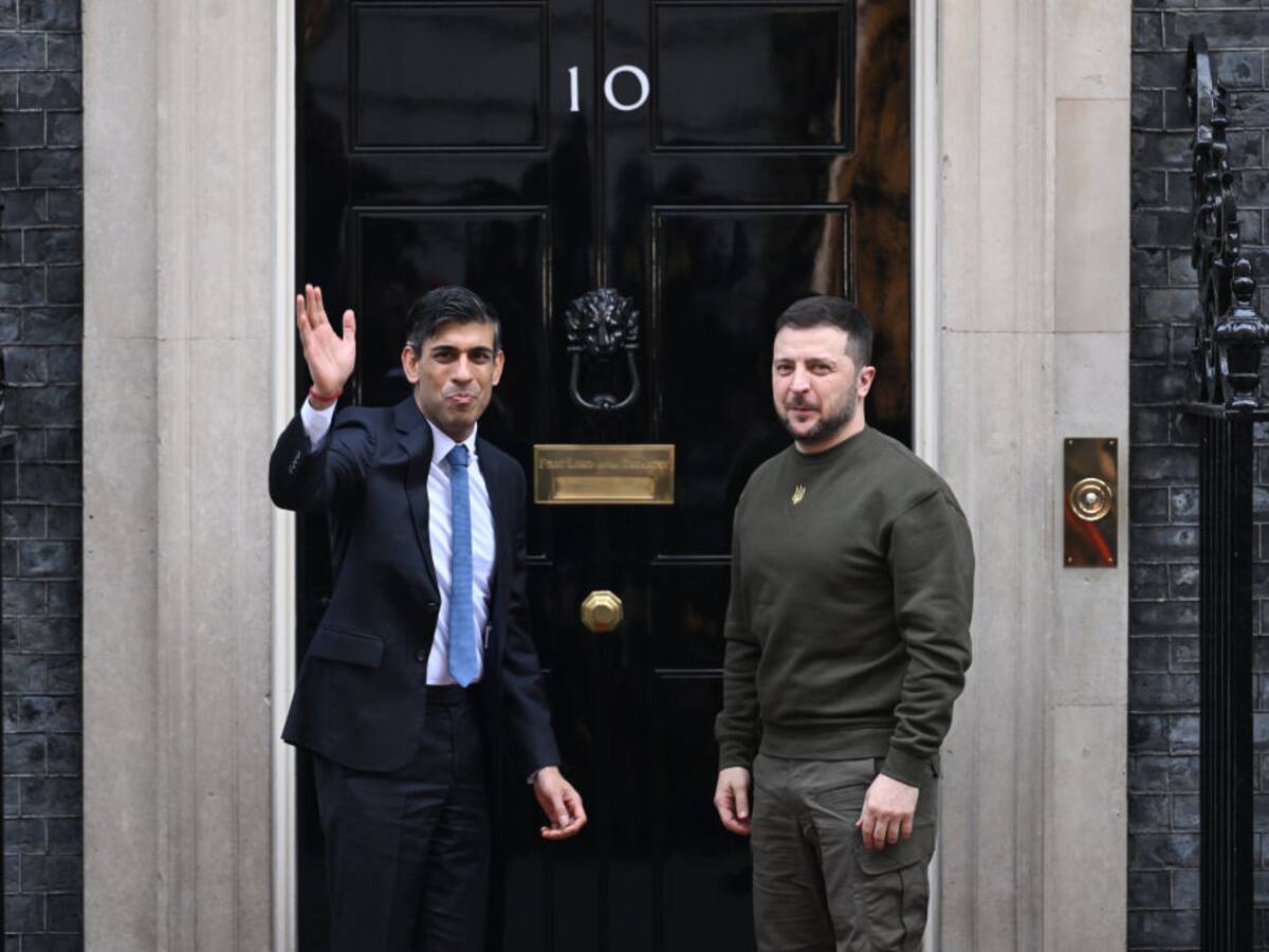 Zelenski hace su primera visita al Reino Unido desde que estalló la guerra
