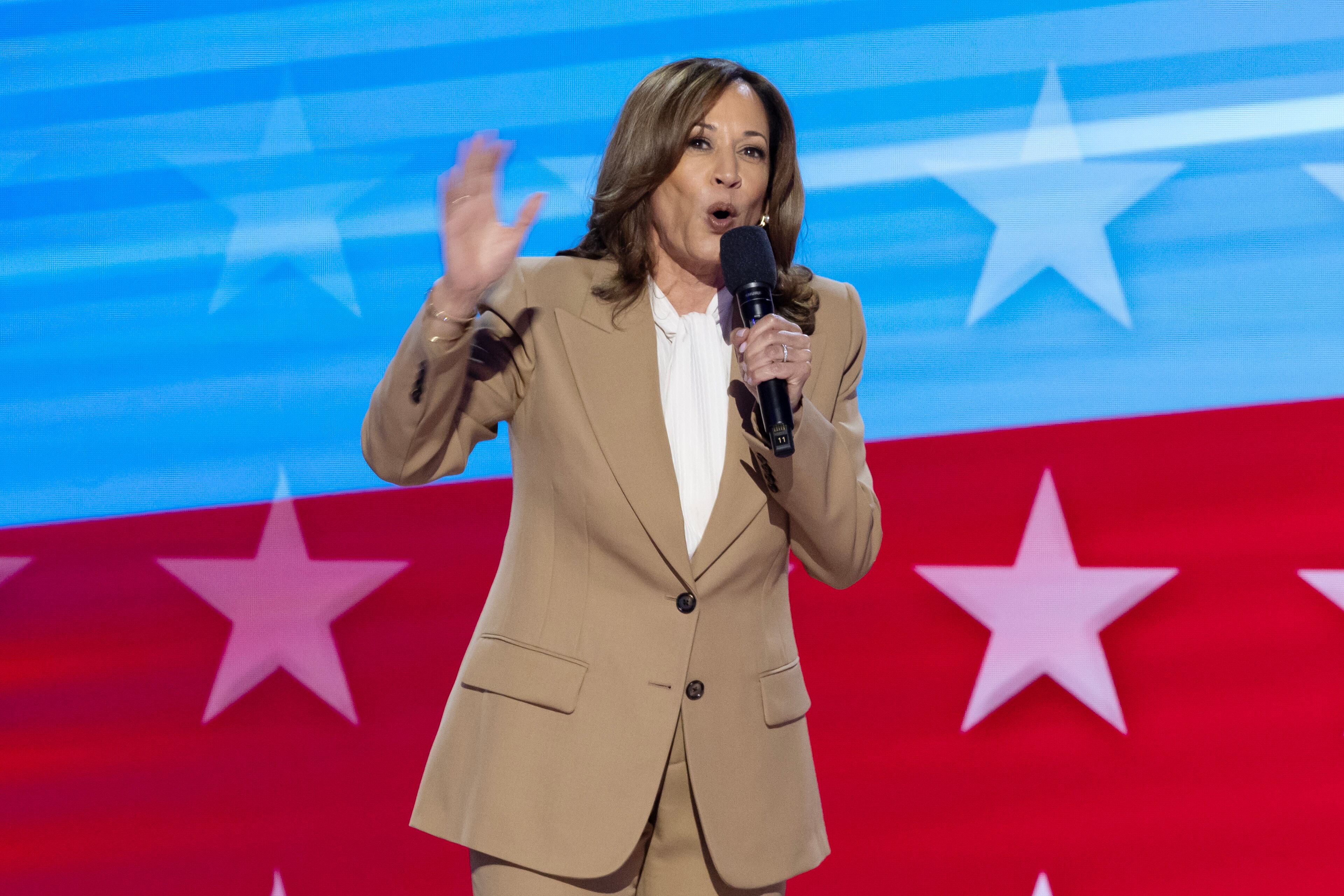 Kamala Harris. Foto: EFE/EPA/MICHAEL REYNOLDS