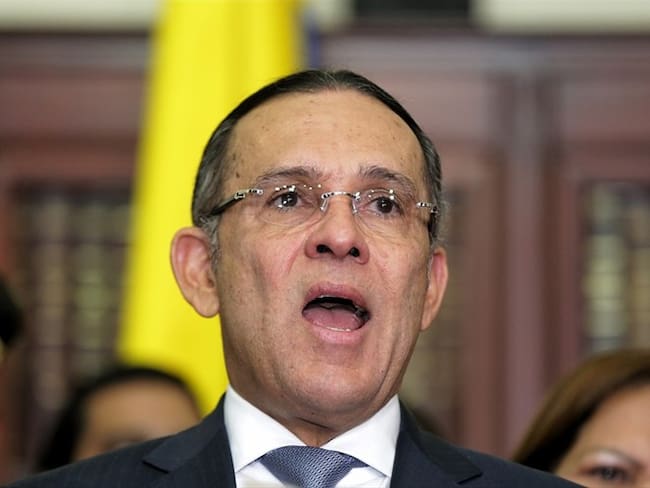 El presidente Andrés Pastrana miente deliberadamente: Efraín Cepeda