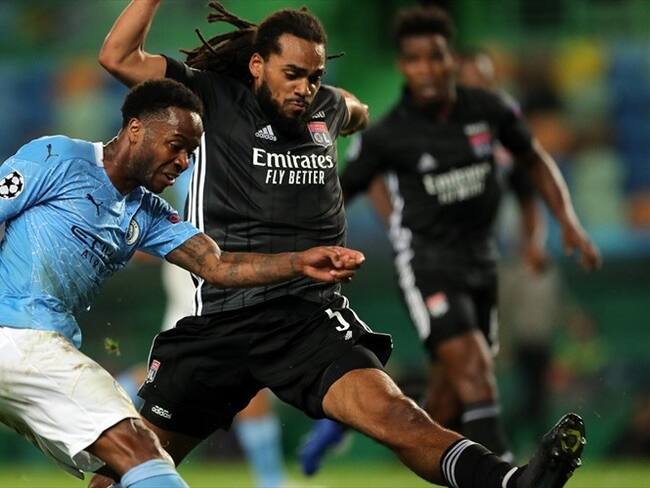 El Lyon dio otra campanada en cuartos al batir al Manchester City por 3-1 con un doblete del revulsivo Moussa Dembelé. Foto: Agencia AFP