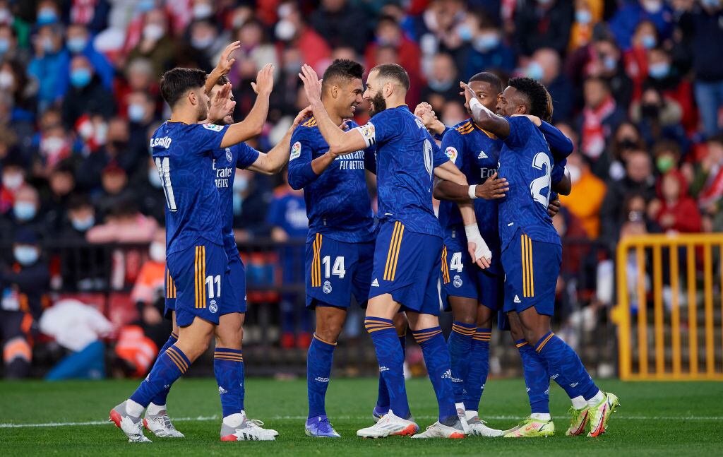 Real Madrid en celebración por su triunfo ante Granada. Foto: Getty Images